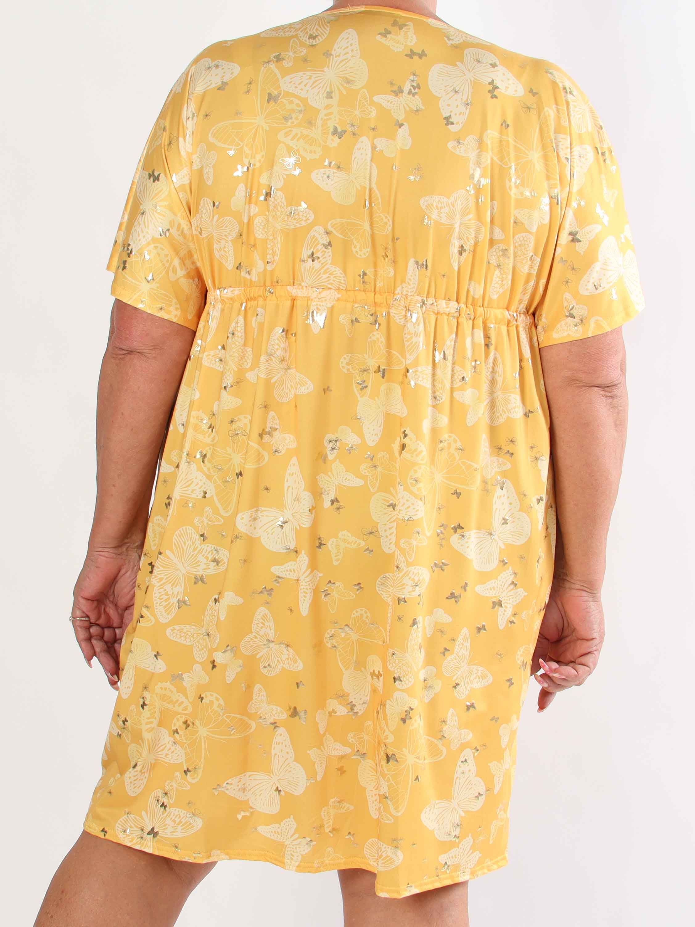 Nicolina Butterfly Short - Plus size kjole med sommerfugleprint og snøre under brystet
